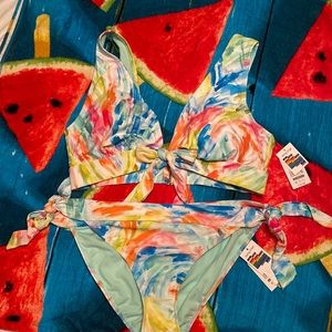 - Time & Tru 2 pc swimsuit; never worn; top size 16-18, bottoms sz 14